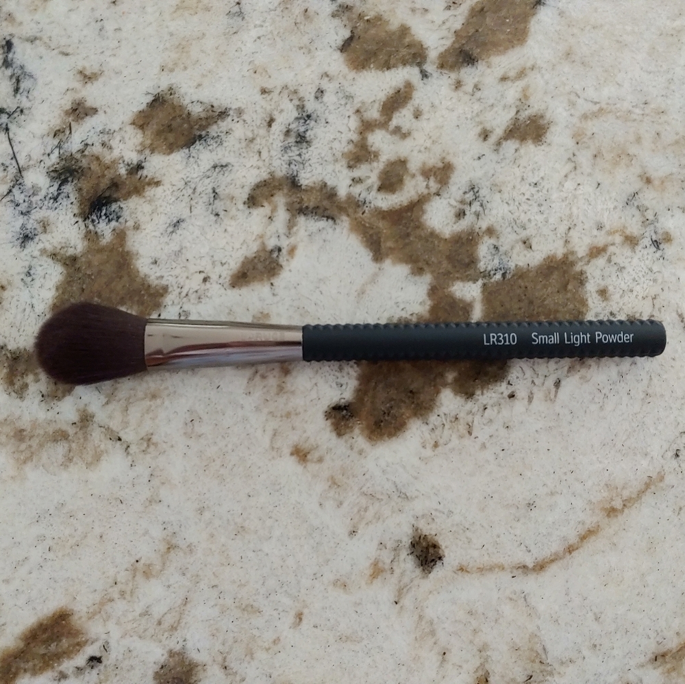 Laruce LR 310 Light Powder Brush